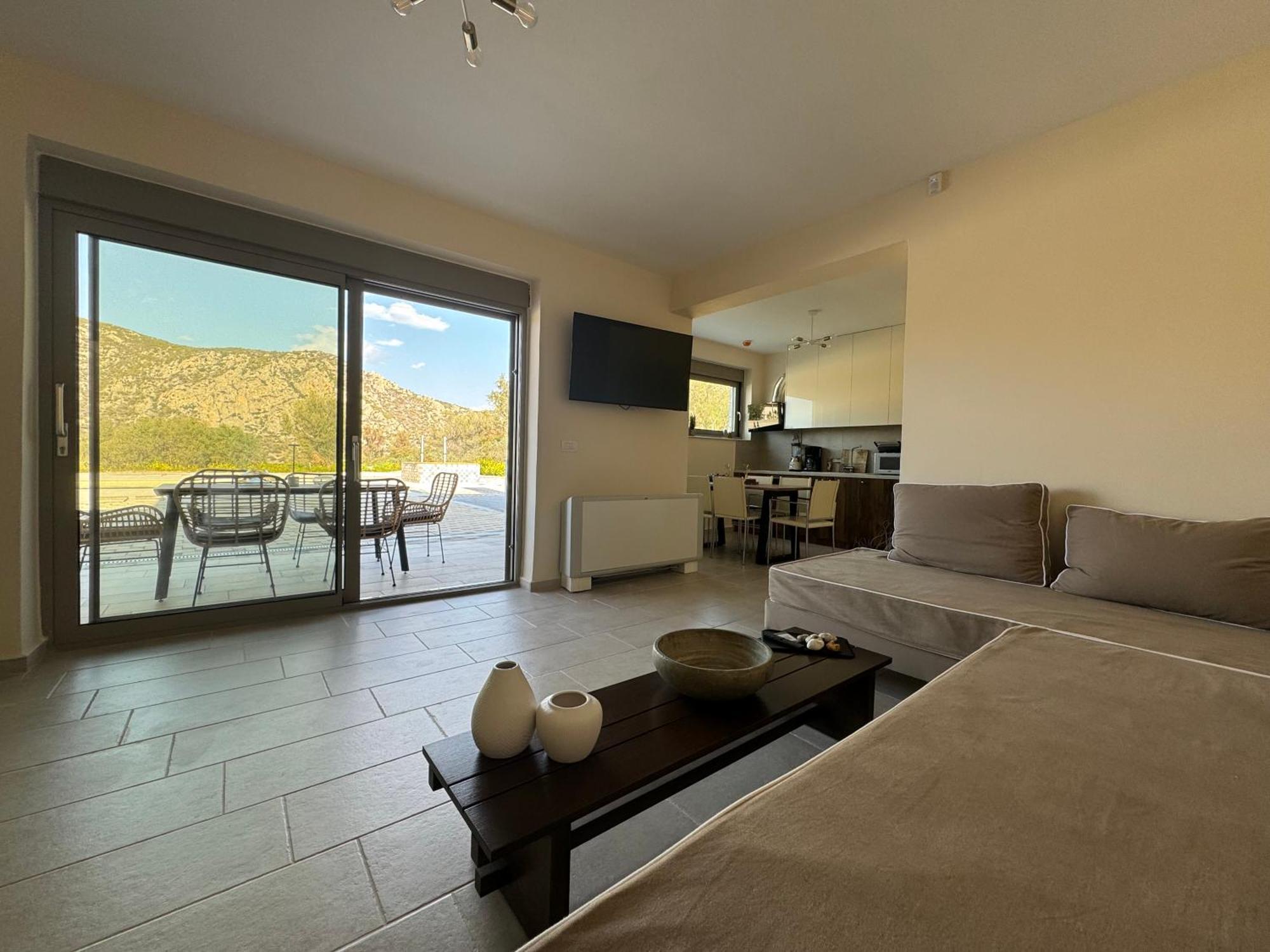 Topos Luxury Stay Heraion Лоутраки Экстерьер фото