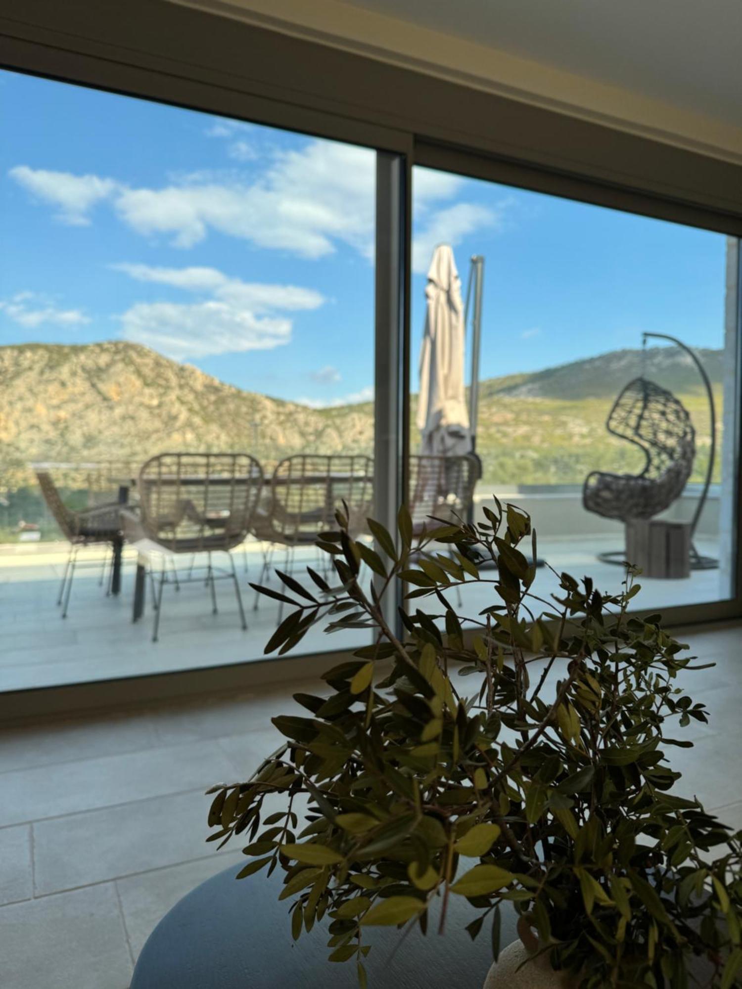 Topos Luxury Stay Heraion Лоутраки Экстерьер фото