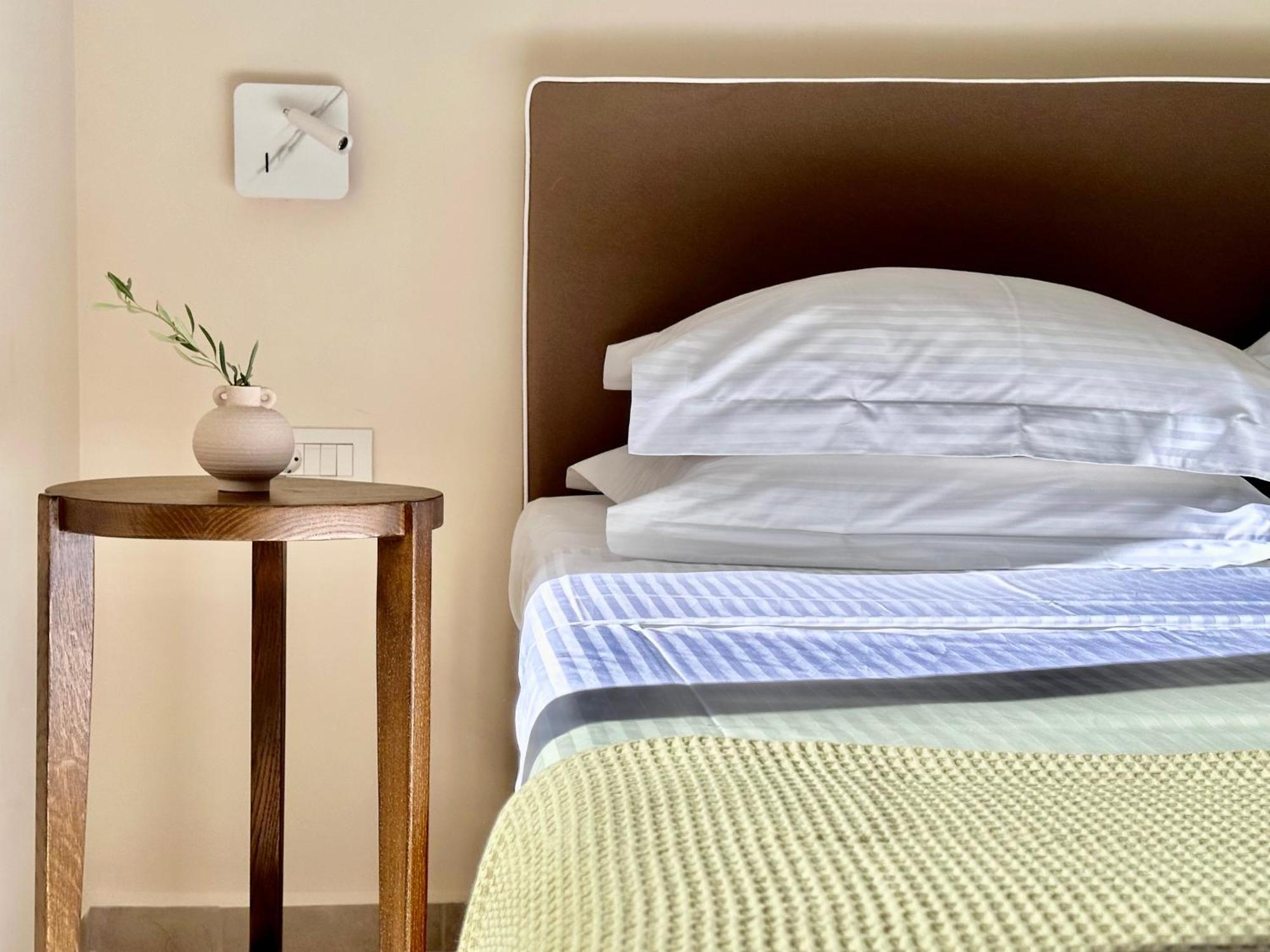 Topos Luxury Stay Heraion Лоутраки Экстерьер фото