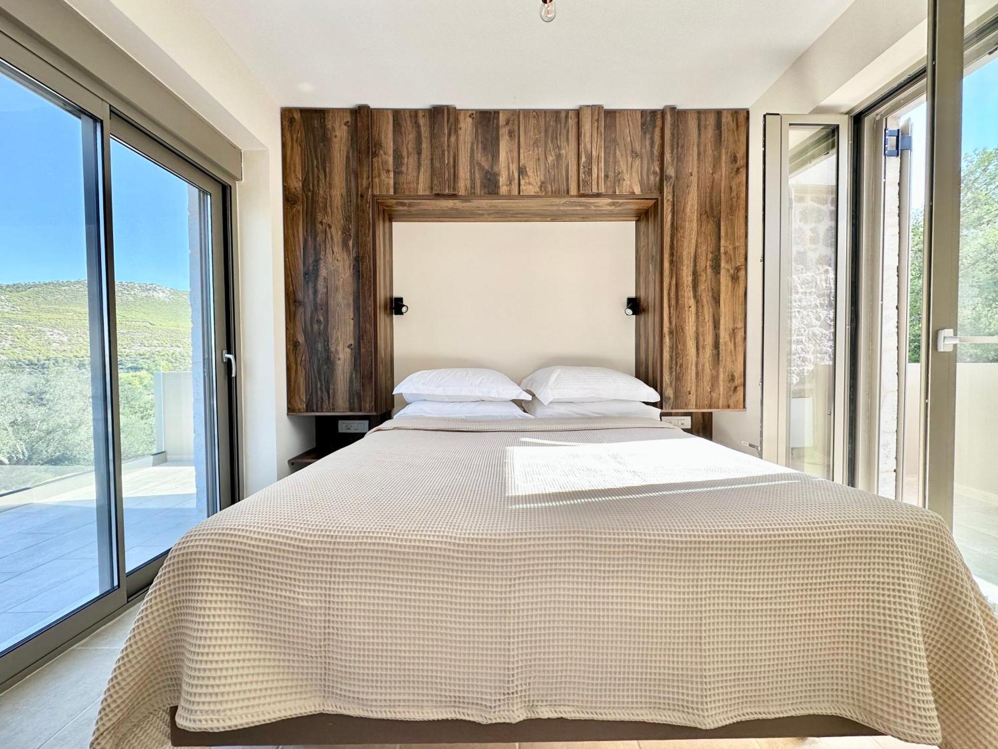 Topos Luxury Stay Heraion Лоутраки Экстерьер фото