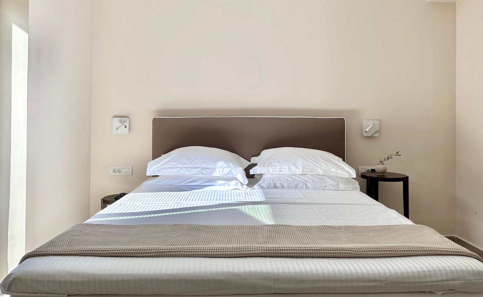 Topos Luxury Stay Heraion Лоутраки Экстерьер фото